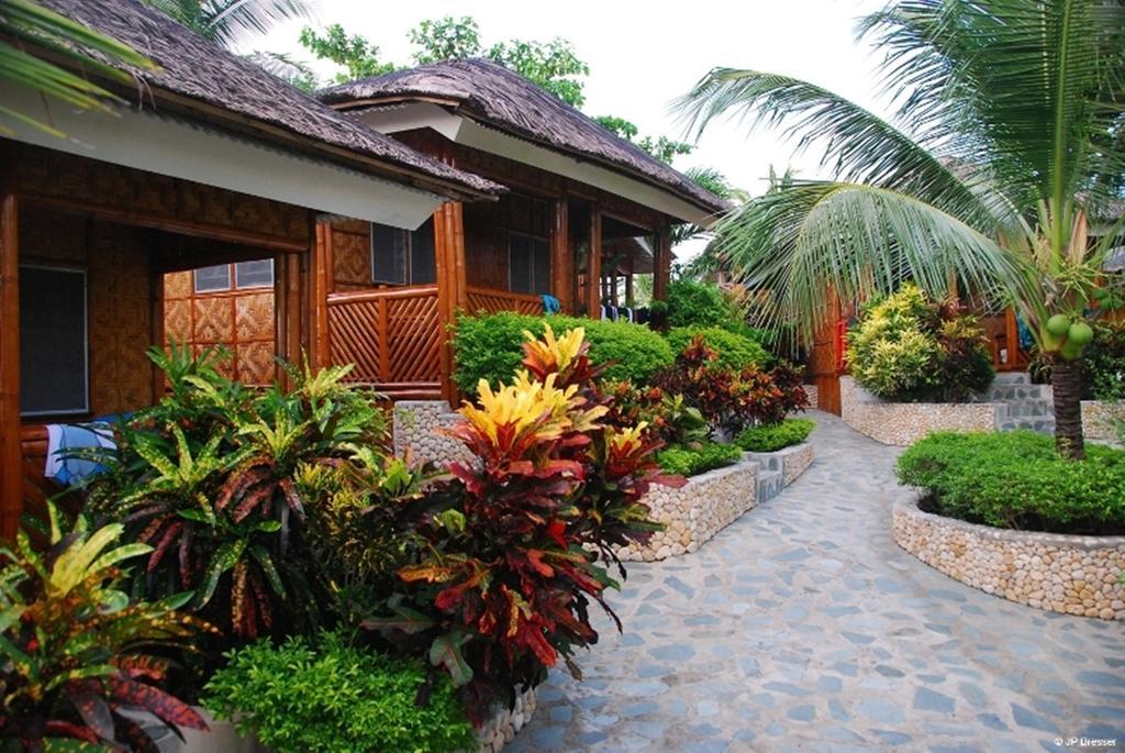 Magic Island Dive Resort Moalboal Exterior foto